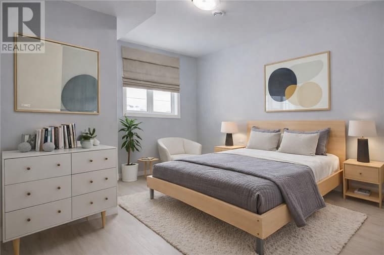 221 Racicot Drive — Lower unit