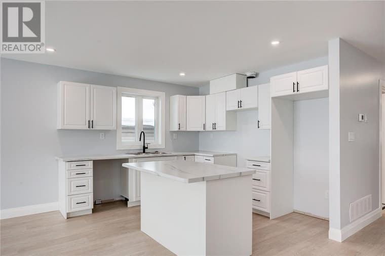 221 Racicot Drive — Upper unit