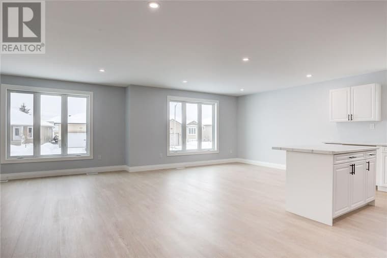 221 Racicot Drive — Upper unit