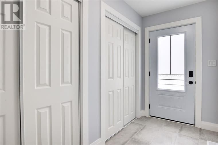 221 Racicot Drive — Upper unit