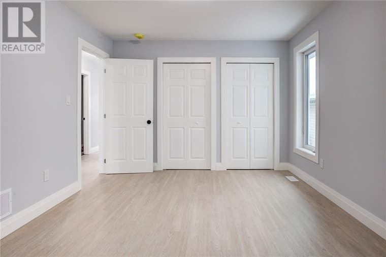 221 Racicot Drive — Upper unit