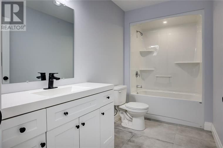 221 Racicot Drive — Upper unit