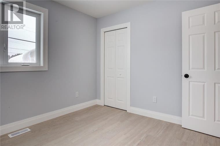 221 Racicot Drive — Upper unit